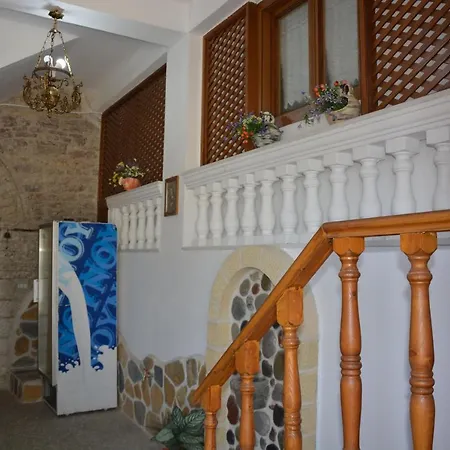 Guest house Memushi